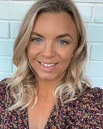 Glenice Berry's Instagram, Twitter & Facebook