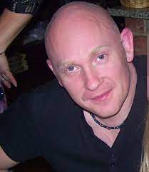 Serving police officer wayne couzens, 48, has pleaded guilty at the old bailey to the kidnap and. Sarah Everard What We Know And What We Don T As Wayne Couzens Accepts He Killed Her Mylondon