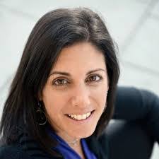 Lori Ali's Instagram, Twitter & Facebook