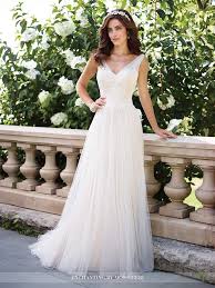 Ethereal Lightweight Wedding Dresses To Love Modwedding Lace Wedding Dress Sleeveless Destination Wedding Dress Mon Cheri Wedding Dresses