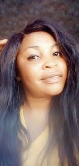 Newly-wed Royalty Makeup and Hair CEO Sarah Mako and her husband ♥️