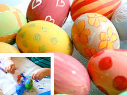 Uova decorate con decoupage, potete rivestire le uova con vecchi francobolli presi dai vostri bigliettini pasquali, ma anche con un altro sistema molto apprezzato e utilizzato dalle donne appassionate della decorazione e del cucito è decorare le uova di pasqua con la tecnica del patchwork, tecnica. Come Colorare E Decorare Le Uova Di Pasqua Alimentipedia It
