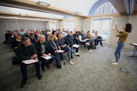 Mets la hd, c'est mieux :d ! Benoit Le Lensois Est Venu Soutenir Les Candidats Au Casting Des Douze Coups De Midi