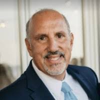 Sharon Manis's Instagram, Twitter & Facebook