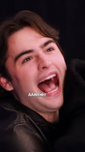 Not My Arms gift wrapping w/ Malachi Barton & Josh Colley! 🤪 TheRiseOfRed  ZOMBIES4 DisneyChannel