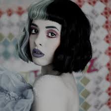 Pin By Allielb On Melanie Martinez 3 Melanie Martinez Melanie Short Hair Styles