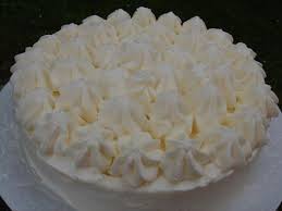 Photo Vacherin Glace Ingredients Pour 6 8 Personnes Pour La Meringue 3 Blancs D œuf 200 G De Sucre Semoule Pour Le Vacherin 300 G De Glace A La Vanille