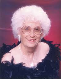 Lawana Giles Mackechnie