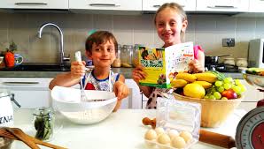 Per i genitori con bambini da 1 a 6 anni. Guida Gratuita Sulla Sana Alimentazione Bambini 6 10 Anni Corriamo A Tavola