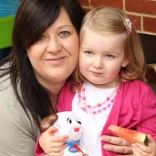 Kerri Stanton's Instagram, Twitter & Facebook