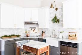 Thanks to the versatility of the metal, copper can be suited to copper is a versatile and attractive metallic colour to add to the kitchen, and can be included in traditional and modern kitchens alike. Christmas Kitchen Decor Natural Fresh Simple Maison De Pax