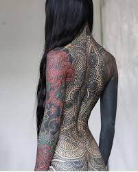Yakuza often tattoo all areas of their body that can be hidden under clothing as a rite of passage. Yakuza Tattoos Tattoo Designs For Women
