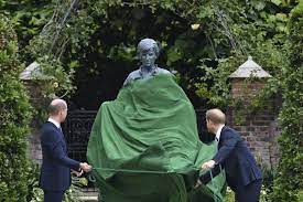 A new statue of princess diana is set to be unveiled on her 60th birthday in july. Bfyk 7dmjxiahm