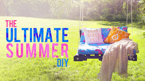Porch swing with a cup holder; Diy Outdoor Pallet Swing The Sorry Girls Youtube