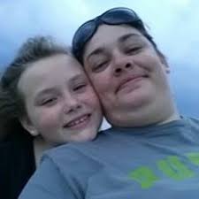 Listen to runnin.mp3 by Proper Grammar 1 in familia playlist online for  free