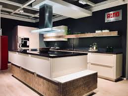 Lest mehr über kaffeegeschirr, tabakdosen, nachttöpfe und kaiserin sissis. Schnappchen Bei Meda Gute Kuchen Musterkuchenabverkauf Wurzburg Erleben