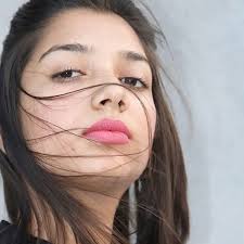 Divya Pathak (@divyapathaka511) • Instagram photos and videos