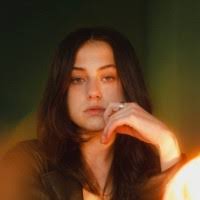 40+ Profile mit dem Suchbegriff „Maxine“