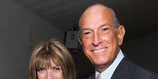 Oscar de La Renta Remembered by Anna Wintour, the Clintons and More