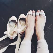 With our set of physical therapy bands you can improve your pointe, turnout, increase flexibility and stability, strengthen ankles, improving height of. Pin On My Saves