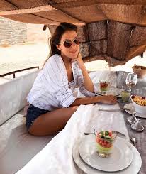 Jun 13, 2021 · iris mittenaere fait une grosse annonce sur instagram et risque de faire le buzz ! Iris Mittenaere On Instagram Dream Place Avec Qui Aimerais Tu Partager Ce Dejeuner Morroco Lucky Panama Hat Ootd