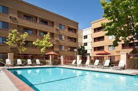 Courtyard San Jose Airport Outdoor Pool Hotels Visiting Rooms San Jose Airport Modern Hotel Courtyard
