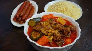 La poser sur la casserole et poser le couvercle dessus. Mon Couscous Royal Recette Facile Sans Couscoussier Cooking With Morgane Youtube