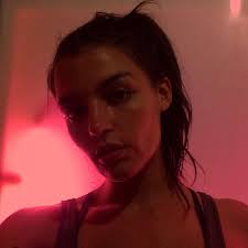 Erin Nicole Henry Discusses Creativity, Artwork, & Modeling