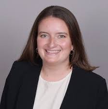 Genevieve Lyons's Instagram, Twitter & Facebook