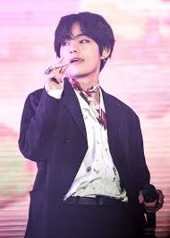 Necessarily On Twitter Bts Concert Taehyung Bts V
