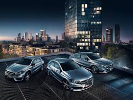 Mercedes Benz Poster Campaign On Behance Mercedes Benz Benz Mercedes