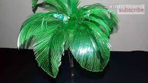 Proyek ini adalah bagian dari prakarsa collect them don't waste them, yang bertujuan mempromosikan penggunaan barang daur ulang di daerah tersebut. Cara Membuat Pohon Dari Botol Bekas How To Make Trees From Used Bottles Bunga Kertas Bunga Botol Plastik Kerajinan Botol Plastik