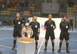 أسفرت قرعة بطولة كأس العرب لكرة القدم داخل الصالات في نسختها الخامسة التي أجراها الاتحاد العربي لكرة القدم بمقره في الرياض عن وقوع منتخبات مصر وموريتانيا والبحرين والكويت ضمن المجموعة الأولى. Ø£Ø³ÙˆØ¯ Ø§Ù„Ù‚Ø§Ø¹Ø© ÙŠØªÙˆØ¬ÙˆÙ† Ø¨Ù€ ÙƒØ£Ø³ Ø§Ù„Ø¹Ø±Ø¨ Ø¯Ø§Ø®Ù„ Ø§Ù„ØµØ§Ù„Ø§Øª Ù„Ù„Ù…Ø±Ø© Ø§Ù„Ø£ÙˆÙ„Ù‰ ÙÙŠ ØªØ§Ø±ÙŠØ®Ù‡Ù… Ø¨Ø¹Ø¯ ØªØºÙ„Ø¨Ù‡Ù… Ø¹Ù„Ù‰ Ù…ØµØ± Ø¨Ù€ Ø±Ø¨Ø§Ø¹ÙŠØ© Ù†Ø¸ÙŠÙØ© Ø§Ù„Ø¨Ø·ÙˆÙ„Ø©