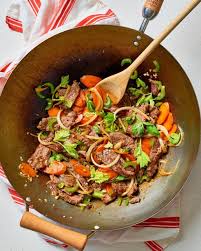 10 Ingredients De Base A Avoir Pour Realiser De Bons Petits Plats Asiatiques Trucs Et Stir Fry Frozen Vegetables Vegetable Stir Fry Recipe Frozen Vegetables