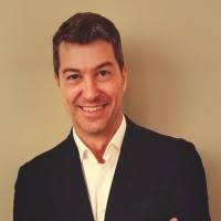 Correo electrónico y teléfono de Erik Levin