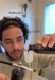 Airbrush Techniques for Curly Haircuts