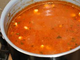 Ciorbă de fasole cu rozmarin şi afumătură. Ciorba De Fasole Cu Tarhon