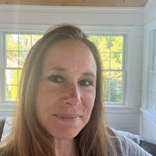 Come see this snowy beauty this weekend. We'll be here Friday & Saturday  11-4pm. ❄️ Fresh pastries! @theplace_maine Hot coffee! @whittlebirdcoffee  And of course our shop (upstairs and down!) will be filled