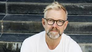 Casper Christensen er sød. Men det har han ikke altid været.