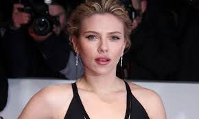 In 2009 she made her broadway debut in a revival of arthur miller's drama a view from the bridgeopposite liev schrieber. Scarlett Johansson Net Worth 2021 Age Kids Husband Weight