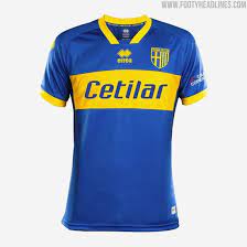 Mostra tutte le informazioni personali dei giocatori, come ad esempio l'età, la nazionalità, i dettagli contrattuali e l'attuale valore di mercato. 2 Parma Calcio 20 21 Away Kits Released Footy Headlines Football Shirts Blue Stripes Shirts