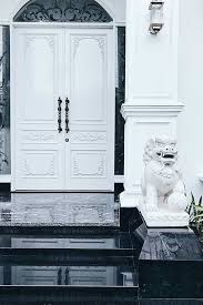 Maybe you would like to learn more about one of these? 8 Desain Pintu Masuk Rumah Keren Untuk Kesan Pertama Yang Tak Terlupakan Arsitag Com Line Today