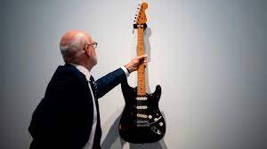 David Gilmour Auctioned His Guitars And Raised 21m For A Climate Change Charity Cnn