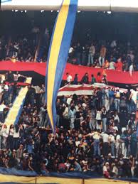 Al mismo tiempo, el término cobani es anagrama de la palabra bocina, también usada en el lunfardo para hacer referencia a los soplones o personas de boca suelta. Oficial Fotos Viejas De Las Bandas Pagina 356 Boca Juniors Lamitadmas1 Net