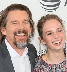 Maya Hawke (Stranger Things) and mom Uma Thurman (Kill Bill)