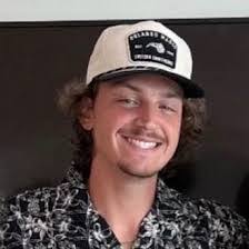 Corey Crow's Instagram, Twitter & Facebook