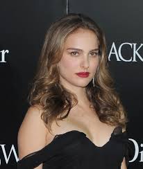 An interview with natalie portman and director darren aronofsky for black swan; Natalie Portman At The Black Swan Premiere Black Swan York 5