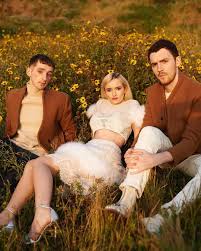 Explore tweets of kyle walker @kylewalker115 on twitter. Pin Auf Notion 76 Summer Issue