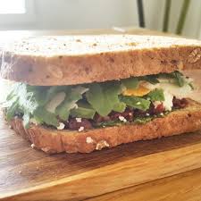 Le Sandwich Vegetarien De Lucile Woodward Sandwich Vegetarien Recette Sandwich Vegetarien