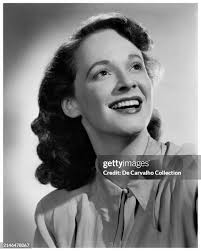 87 Gisele Mackenzie Photos & High Res Pictures